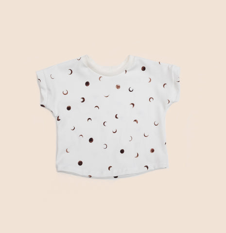 Camiseta MOON